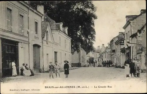 Ak Brains sur Allonnes Loire Atlantique, La Grande Rue