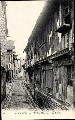 Ak Honfleur Calvados, Vieilles Maisons, rue Varin