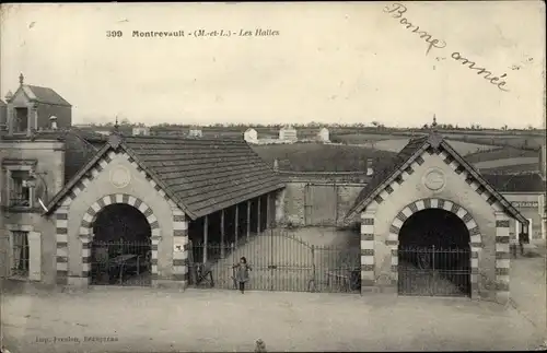 Ak Montrevault Maine et Loire, Les Halles