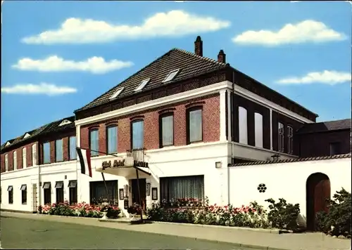 Ak Bredstedt in Nordfriesland, Club Hotel, Bahnhofstraße 3