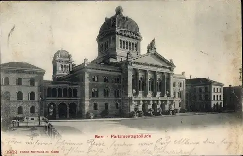 Ak Bern Stadt Schweiz, Blick auf das Parlamentsgebäude