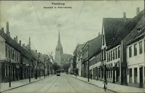 Ak Flensburg in Schleswig Holstein, Neustadt mit Petrikirche