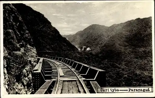 Foto Ak Curitiba Brasilien, Paranagua, Eisenbahnstrecke, Brücke