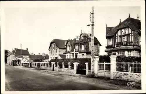 Ak Isigny sur Mer Calvados, Rue du Docteur Boutrois