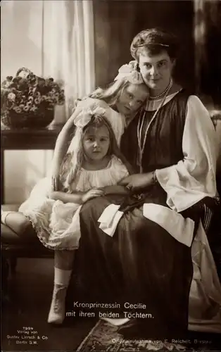 Ak Kronprinzessin Cecilie von Preußen mit ihren Töchtern Cecilie und Alexandrine, Liersch 7994
