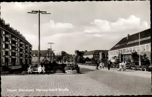 Ak Husum in Nordfriesland, Herzog-Adolf-Straße