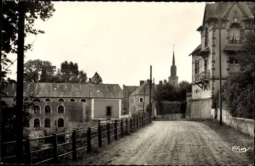 Ak Champagné Sarthe, Villa des Lilas, Route de Reveillon