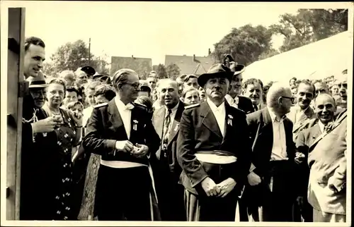 Foto Ak Dorsten in Westfalen, Schützenfest, Festumzug, Zuschauer