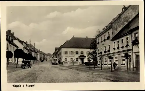 Ak Sayda im Erzgebirge, Gasthof Goldener Löwe, Straßenpartie