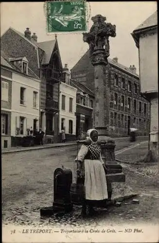 Ak Le Treport Seine Maritime, Tréportaise à la Croix de Grés