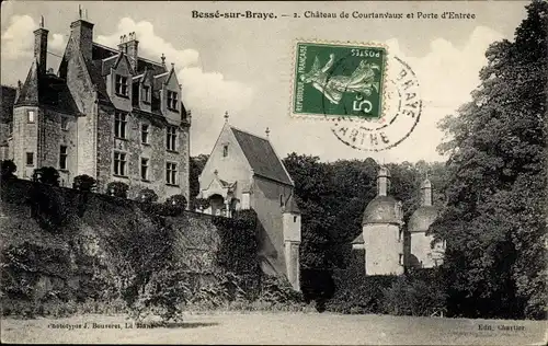 Ak Bessé sur Braye Sarthe, Chateau de Courtanvaux et Porte d'Entree