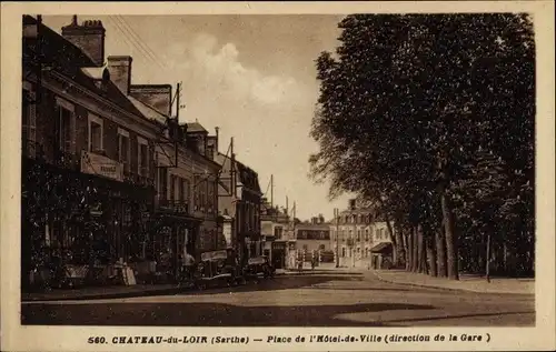 Ak Chateau du Loir Sarthe, Place de l'Hotel de Ville