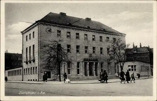 Ak Zwickau in Sachsen, Sparkasse, Straßenpartie