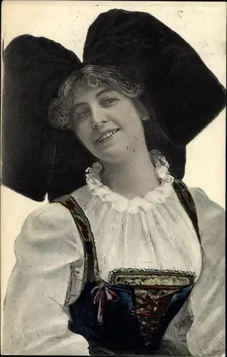 Ak Portrait einer jungen Frau in Tracht, Elsaß Lothringen