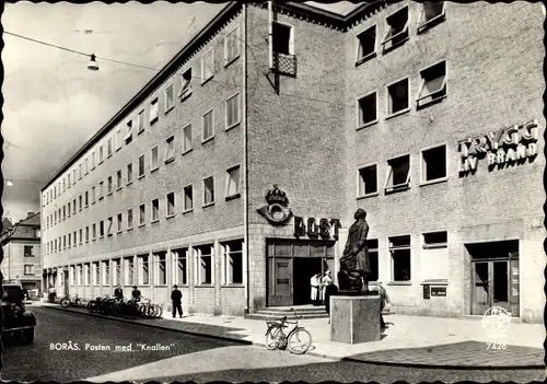 Ak Borås Schweden, Posten med Knallen, Post, Denkmal