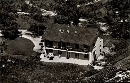 Ak Bad Heilbrunn in Oberbayern, Fremdenheim Haus Monika, Luftbild