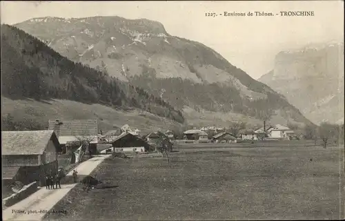 Ak Tronchine Thones Haute Savoie, Blick auf den Ort