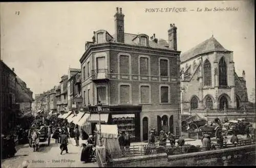 Ak Pont L'Eveque Calvados, La Rue Saint Michel