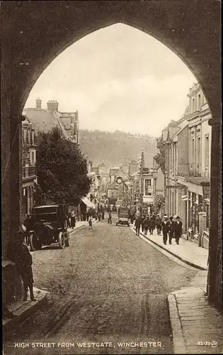 Ak Winchester South East England, High Street from Westgate