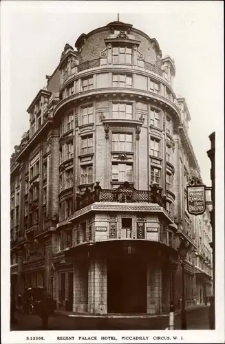Ak London City England, Piccadilly Circus, Regent Palace Hotel