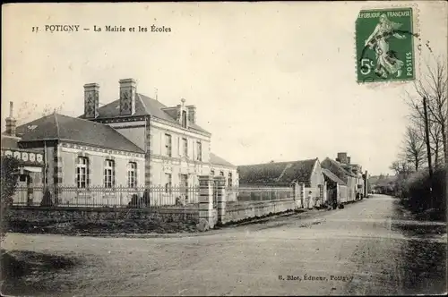 Ak Potigny Calvados, La Mairie et les Ecoles