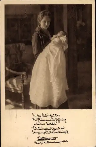 Ak Prinzessin Victoria Luise von Preußen, Herzogin von Braunschweig mit Sohn