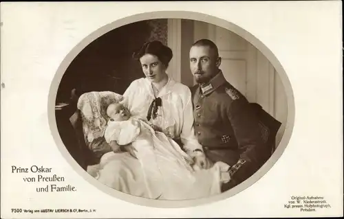 Ak Prinz Oskar von Preußen und Familie