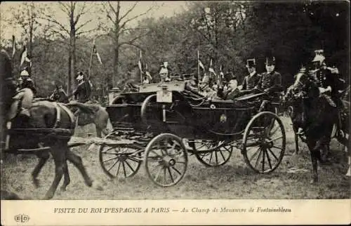 Ak Fontainebleau Seine et Marne, König Alfons XIII von Spanien, Raymond Poincaré, Kutsche