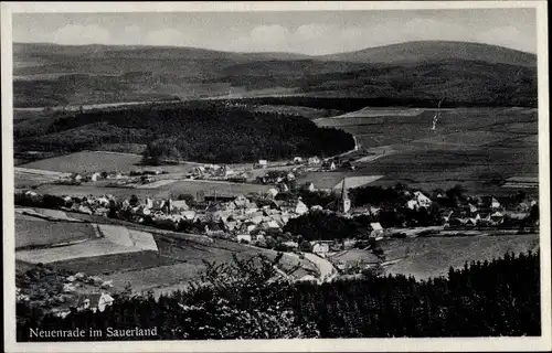 Ak Neuenrade im Sauerland, Fliegeraufnahme vom Ort