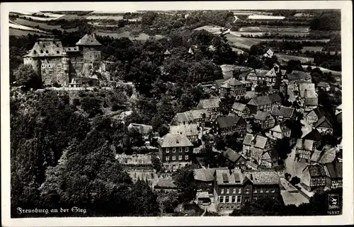 Ak Freusburg Kirchen an der Sieg, Fliegeraufnahme vom Ort