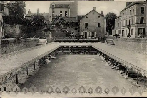 Ak Doué la Fontaine Maine et Loire, Les Fotaines