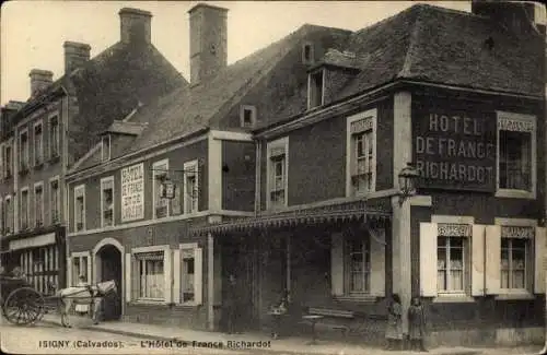 Ak Isigny sur Mer Calvados, Hôtel de France Richardot, vue extérieure, charrette et cheval