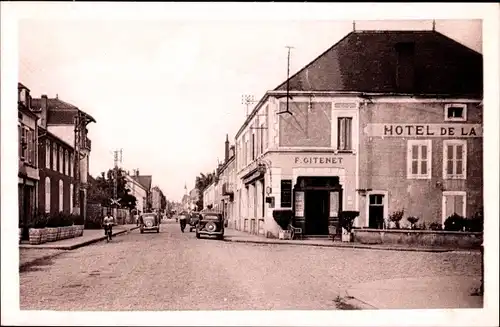 Ak Digoin Saône et Loire, Avenue de la Gare