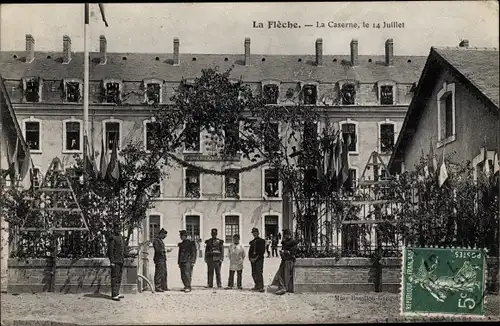 Ak La Flèche Sarthe, La Caserne, le 14. Juillet