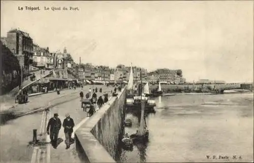 Ak Le Treport Seine Maritime, Le Quai du Port