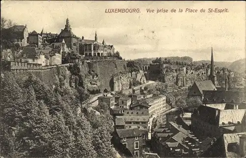 Ak Luxemburg Luxembourg, Vue prise de la Place du Saint Esprit