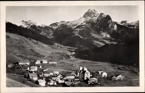 Ak Bernex Haute Savoie, Ort mit Dent d'Oche