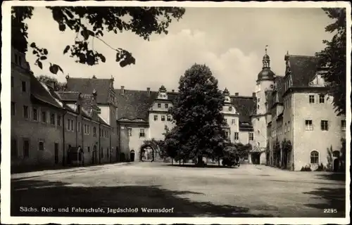 Ak Wermsdorf in Sachsen, Jagdschloss, Sächs. Reit- und Fahrschule