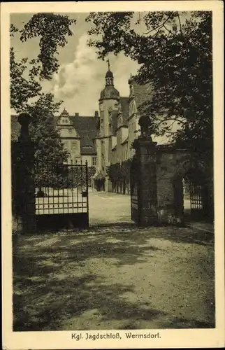 Ak Wermsdorf in Sachsen, Königliches Jagdschloss, Eingang