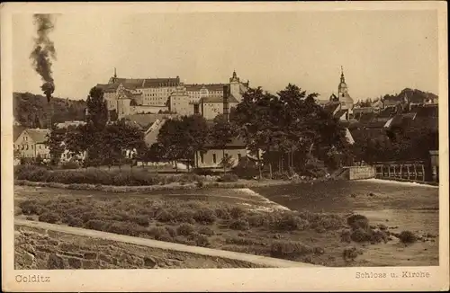 Ak Colditz in Sachsen, Schloss und Kirche, Blick über den Fluss