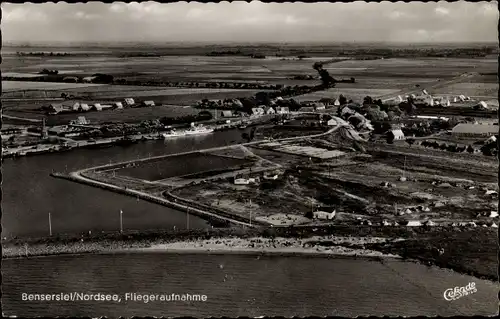 Ak Bensersiel Esens in Ostfriesland, Blick auf den Ort, Fliegeraufnahme