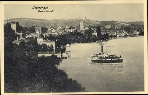 Ak Überlingen am Bodensee, Blick auf den Ort, Salondampfer