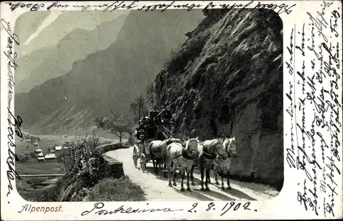 Ak Alpenpost, Post-Kutsche, Pferde, Im Hintergrund Berge