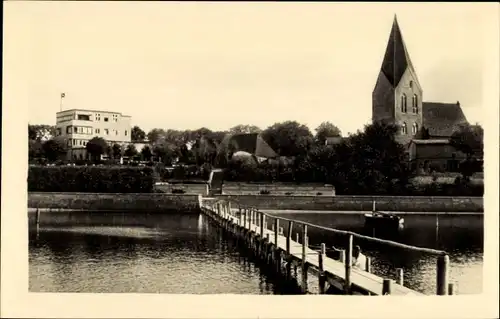 Ak Ostseebad Rerik, Blick auf den Ort, Kurhaus, Kirche, Seesteg