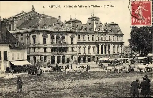 Ak Autun Saône-et-Loire, L'Hotel de Ville et le Theatre