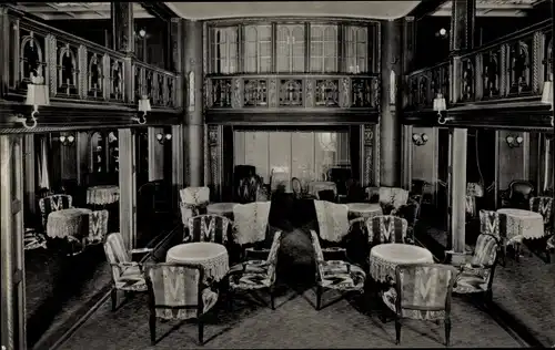 Ak Dampfer Hamburg der Hamburg-Amerika-Linie, Halle, 1. Klasse