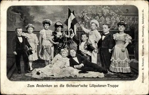 Ak Zum Andenken an die Scheuer'sche Liliputaner-Truppe, Gruppenbild