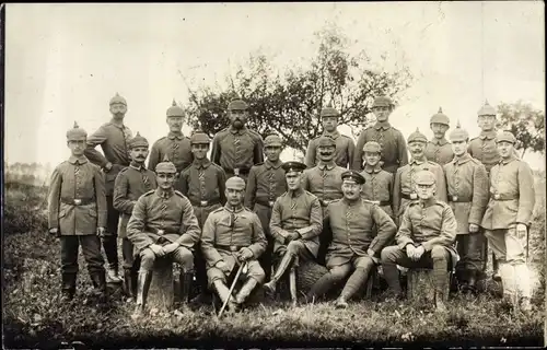 Foto Ak Deutsche Soldaten in Uniformen, Regt. 1/10, 1915