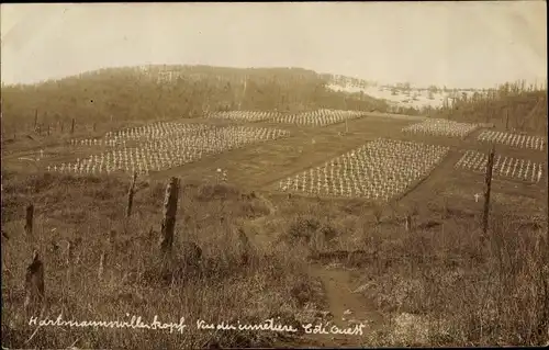 Ak Hartmannswiller Hartmannsweiler Elsass Haut Rhin, Hartmannswillerkopf, cimetiere, Soldatengräber