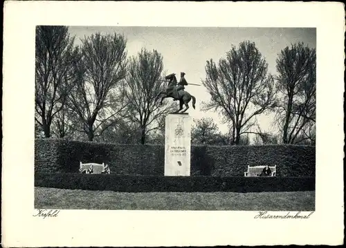 Ak Krefeld am Niederrhein, Husarendenkmal